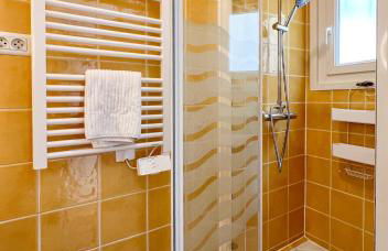 La Terrasso Sauna à Toulon - Parking privé - 6 couchages - Foto 4