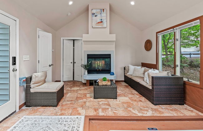 The Boulder Inn by Avantstay Indoor Hot Tub Game Room Outdoor Fire Pit - Foto 17