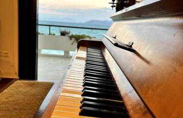 Stunning Beachfront Apartment Strátos - Foto 14