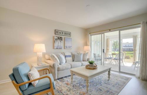 Porch and Water Views Getaway in Mallard Lakes - Foto 5