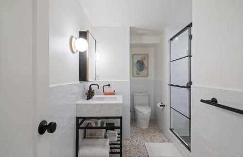 Modern 2 Bedroom City Retreat - Foto 7