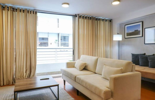 w Art Deco 1BR With Pool View in Barranco - Photo 6