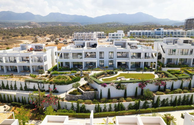 Charming 2 Bedroom Garden Suite Getaway - Photo 41