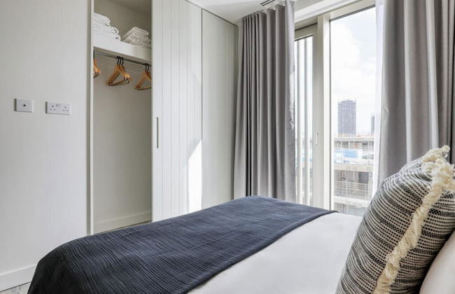 Remarkable 2bed Apartment in London - Photo 8