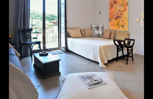 Athanasia's Apartments - Photo 6