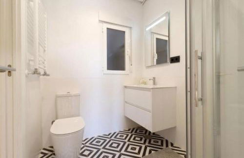 Green Madrid Río Suites AH - Photo 5