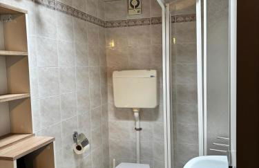 Attico Florian Vesio by Gardadomusmea - Foto 18