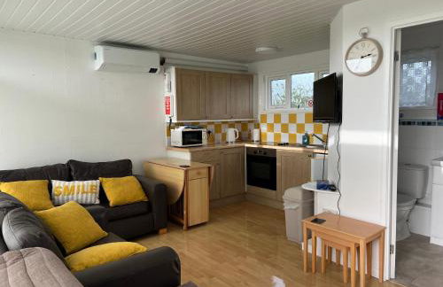 The Chalet - Photo 5