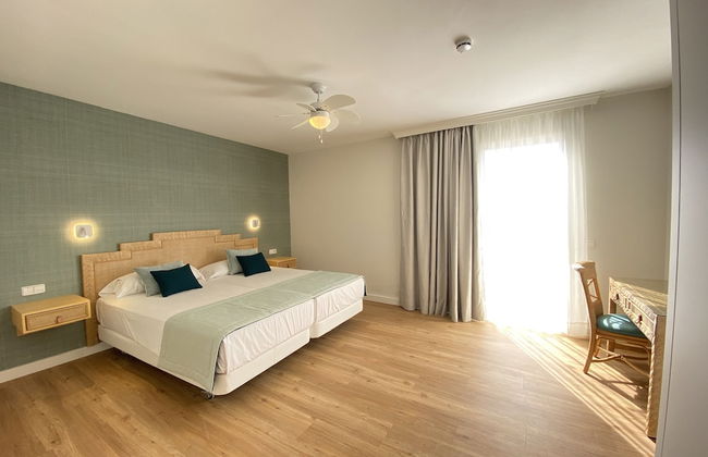 Hotel Esmeralda Maris by LIVVO - Photo 30