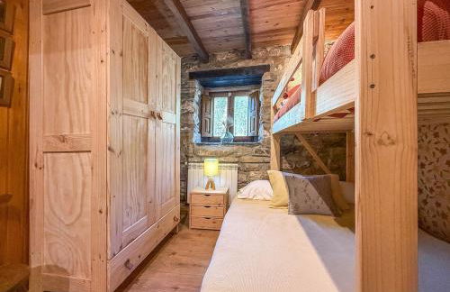 Cabaña La Gurueba, frente rio y cascada - Foto 56