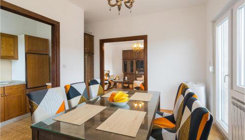 Beautiful Apartment In Gornje Selo With Wifi - Foto 5