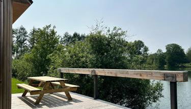 Le Gland - Cabane isolée au bord de l'eau & pêche - Foto 2