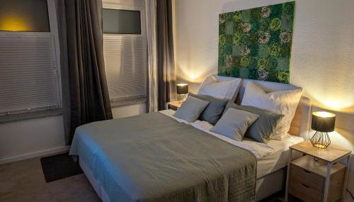 Helles Studio mit Arbeitsplatz und Balkon - Foto 3