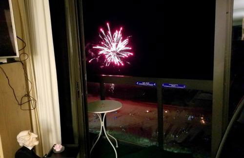 Love Above the Waves -Best Ocean View and Heated Pool - Foto 31