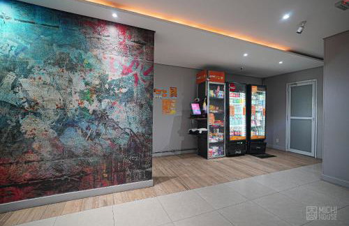 Maravilhoso Studio Metro luz/25 de Março/DHPP AC/WF - Foto 11