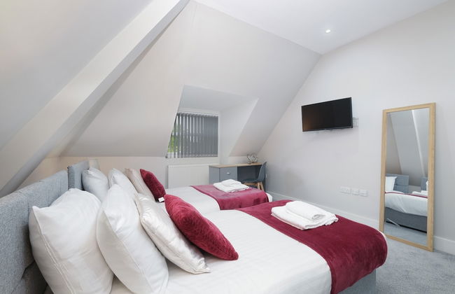 Crown Place 2 & 3 Bedroom Luxury Apts - Foto 72