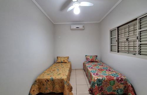 SOBRADO - 5 quartos - 4 banheiros - 4 vagas de garagem - Foto 47