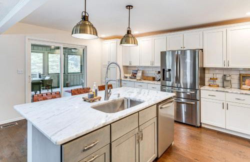 Geneva Lake Adventures Family Retreat with Patio - Foto 11