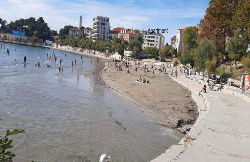 Bačvice - 2 BR , terrace,3 air conditioners, parking,elevator 3 minutes to the beach - Photo 25