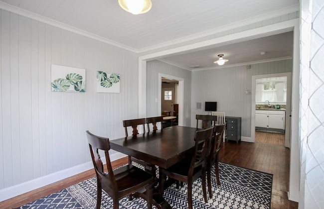 Historic Home for 7 with Apartment - Foto 23