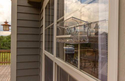 Gorgeous cabin 3bdrm/3bth, hot tub, fireplace, kid/pet friendly - Foto 3