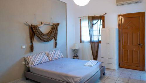 Casa Sofianna 2-bedroom home next to sandy beach - Foto 3