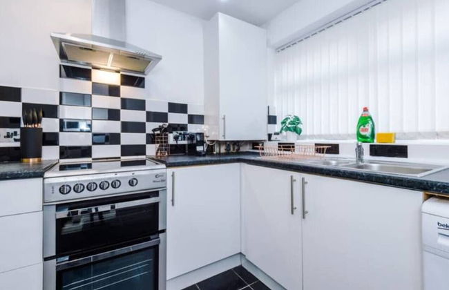 Spacious 4-Bed House Manchester - Foto 15