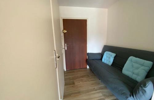 Proche Centre SANARY Studio climatisé 4 personnes - Foto 9