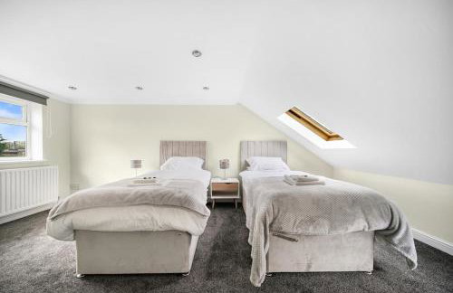 Stylist and Cosy 2 bed Apartment LongStay Parking Sleeps 4 WiFi - Foto 16