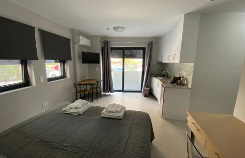 FEELS LIKE HOME - Photo 11