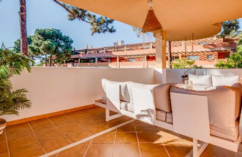 Center beach 2 beds Appartement Elviria - Photo 4