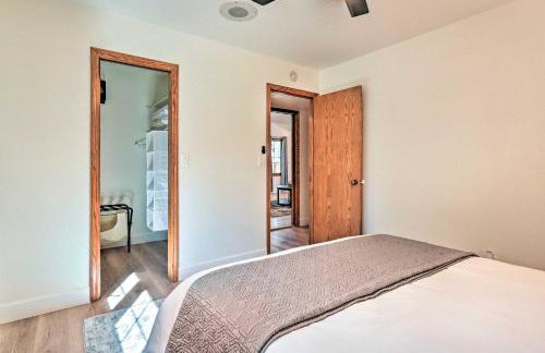 Spacious Flagstaff Home with Hot Tub and Grill! - Foto 16