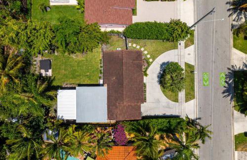 SoSo Coastal Retreat Walk to Intracoastal & Downtown - Foto 41