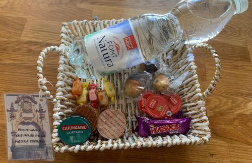 "Susurros de la Piedra Escrita" - Foto 24