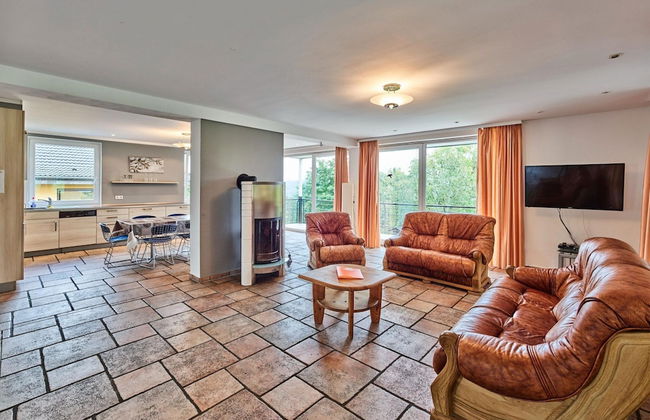 Holiday Home in Hellenthal With Sauna - Foto 12