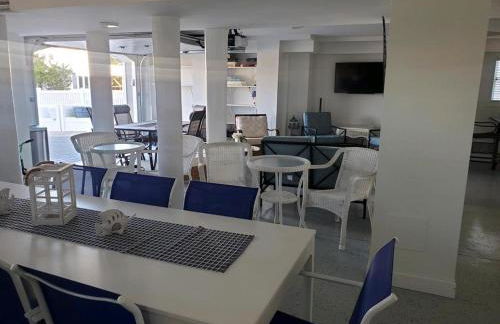 Oceanside Single Family Brant Beach Beach Badges Rooftop Deck Wifi Private Yard Washer & Dryer - Foto 13