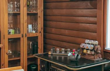 Sítio com piscina, churrasqueira, lareira, fogão à lenha, mesa de sinuca e vista para as montanhas - Foto 13