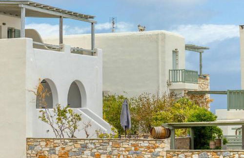 Martha's filoxenia - Photo 6