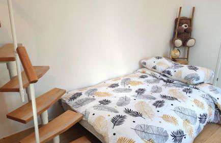 The Little Oak - tiny house with bed on mezzanine & terrace - from 1 to 4 p Disney, Paris & CDG - Foto 26