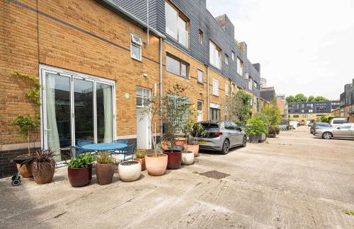 Stylish 3BD Home - Great Location - Foto 24