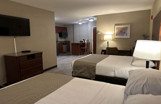 Medallion Inn & Suites - Foto 8