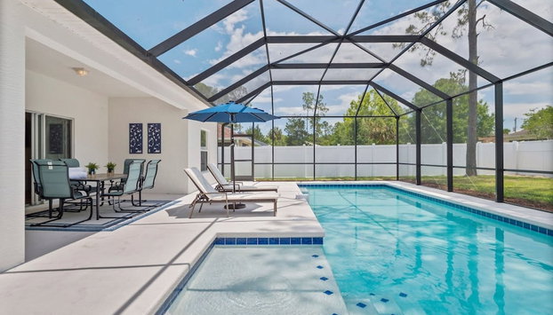 Renovated Heated Pool home with Game room and Bicycles - Foto 2, Habitación