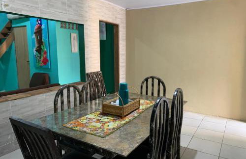 Casa para até 10 pessoas com 2 banheiros, 1 quente - Foto 6