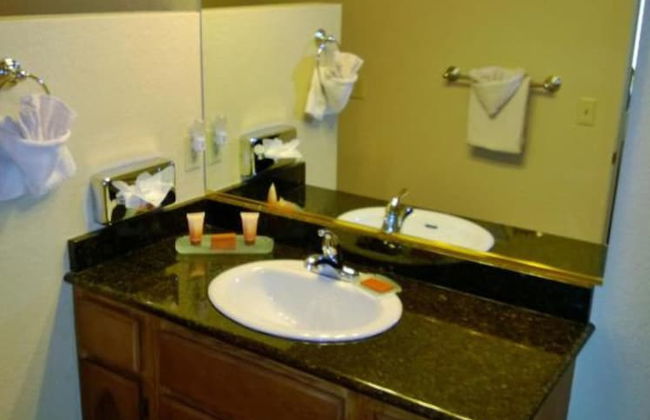 Privately Own Condos at Sedona Springs Resort - Foto 49