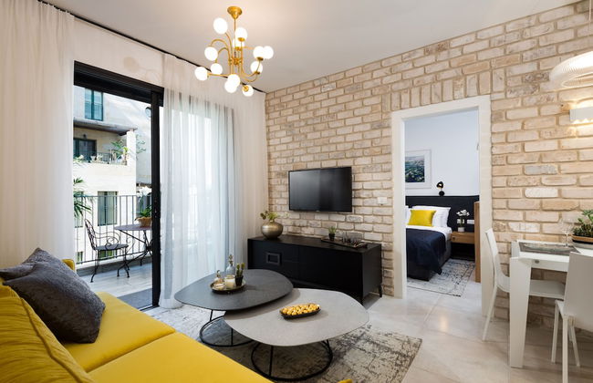 Contemporary & Texture-Rich Hideaway - Foto 19