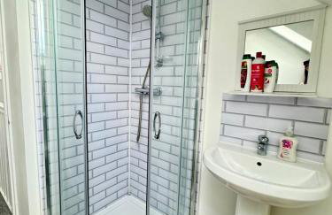 Spacious 5 Bed Exeter Home City & Hospital Access - Foto 7