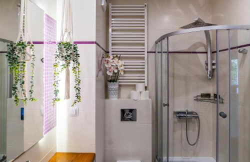 Rodzinny relaks z ogrodem i garażem - Foto 10