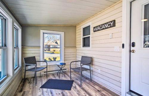 Walk to Shore Updated Buzzards Bay Cottage! - Foto 19