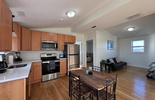 Entire Charming 3B1B in Federal Hill free parking - Foto 10