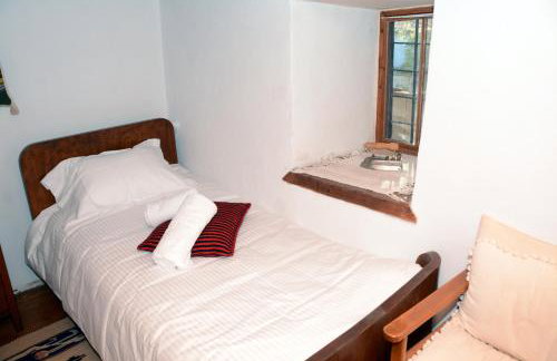 Giorgos' & Noula's Cottage in Desfina village- near Delphi - Foto 15